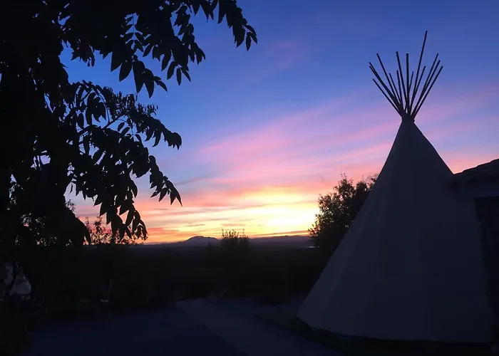 度假居 Beautiful Teepee With Private Facilities Zújar